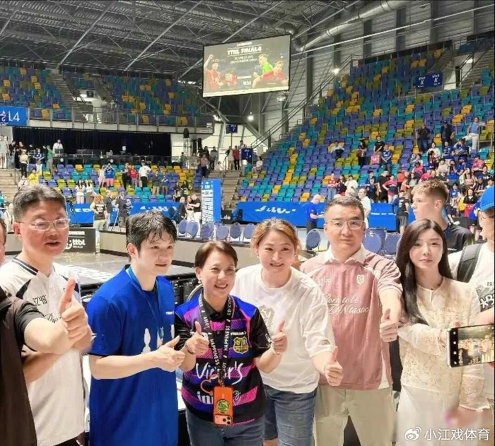 樊振东刚回家，假期被叫停，系统已开始校准|萨尔布吕肯俱乐部|上海体育局|德国杯|三冠王|德甲_新浪体育_新浪新闻